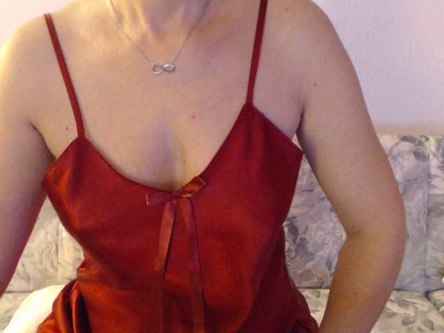 Live sex webcam photo for goodSnowQueen #276897913