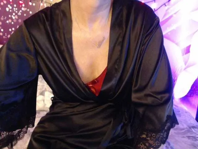 Live sex webcam photo for goodSnowQueen #277392711