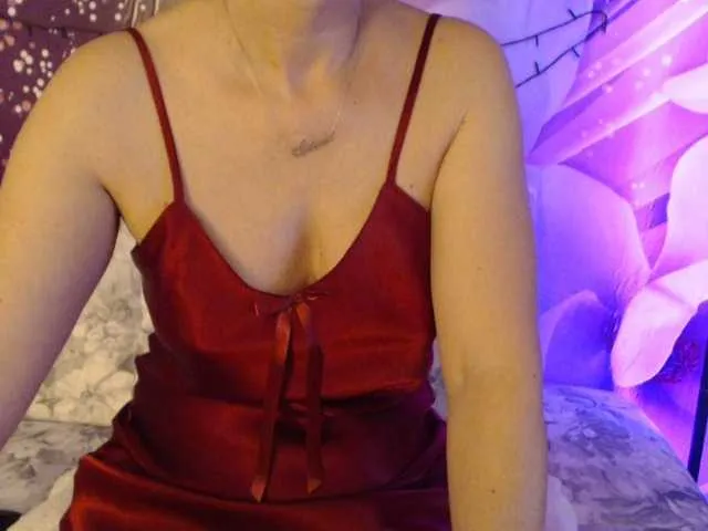 Live sex webcam photo for goodSnowQueen #277427520