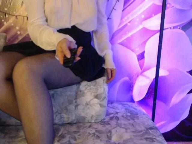 Live sex webcam photo for goodSnowQueen #278012960