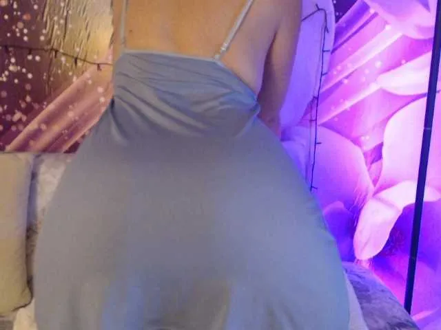 Live sex webcam photo for goodSnowQueen #282236788