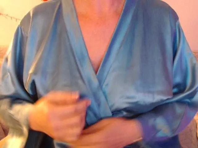 Live sex webcam photo for goodSnowQueen #290878280