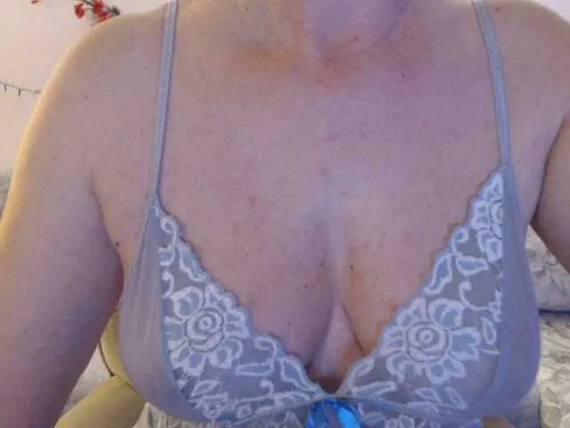 Live sex webcam photo for goodSnowQueen #290913196