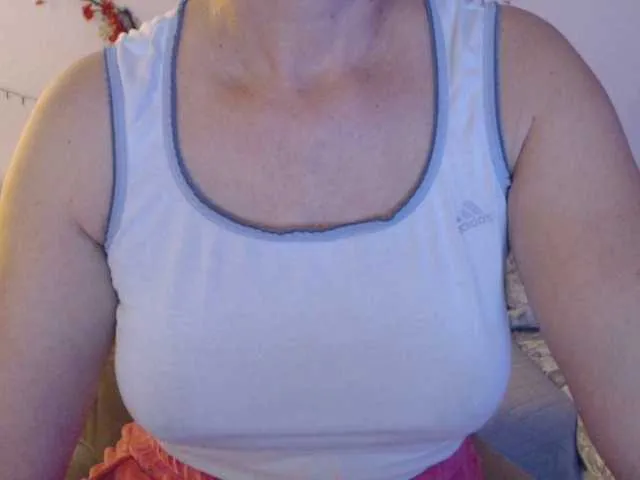 Live sex webcam photo for goodSnowQueen #290976230