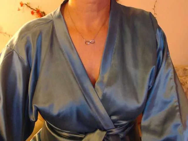 Live sex webcam photo for goodSnowQueen #291139529