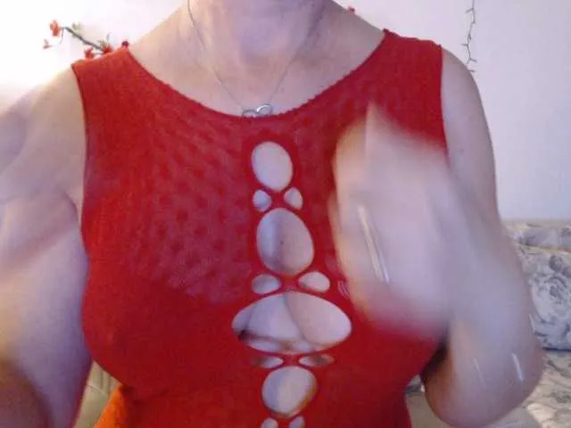 Live sex webcam photo for goodSnowQueen #291313564