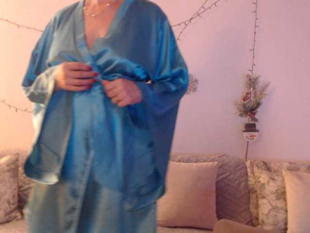 Live sex webcam photo for goodSnowQueen #292426863