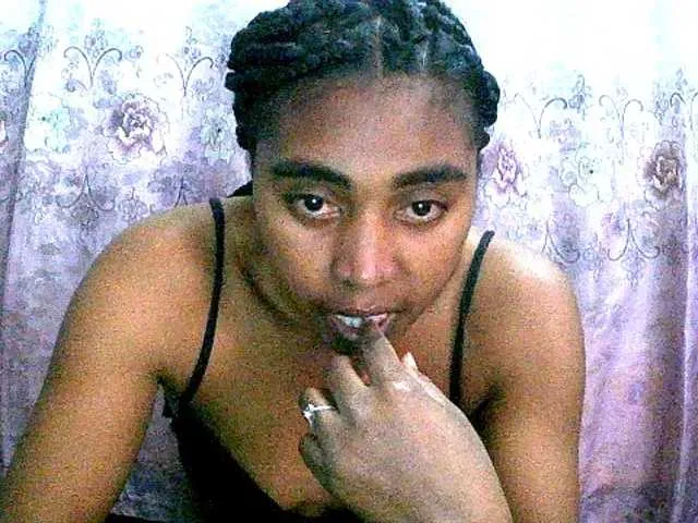 Live sex webcam photo for goodgirl #275714039