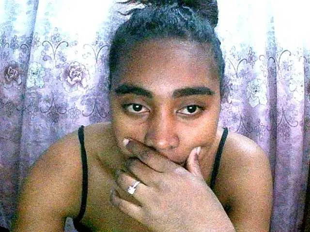 Live sex webcam photo for goodgirl #275721000