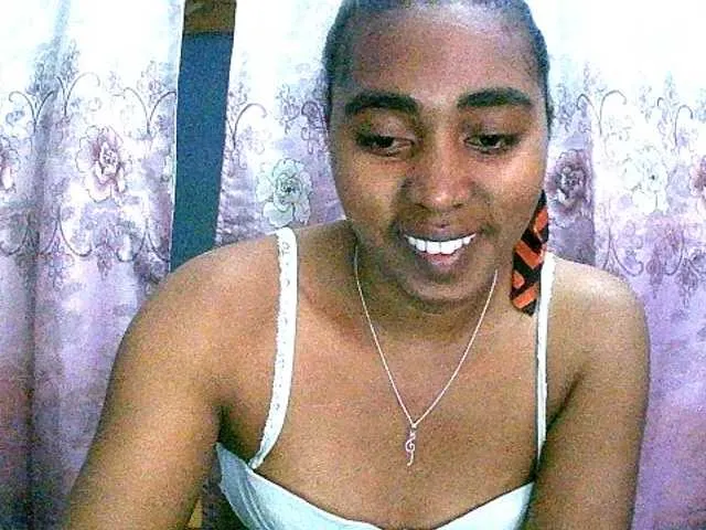 Live sex webcam photo for goodgirl #275955737
