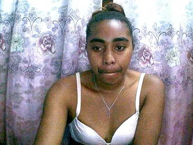 Live sex webcam photo for goodgirl #276352173