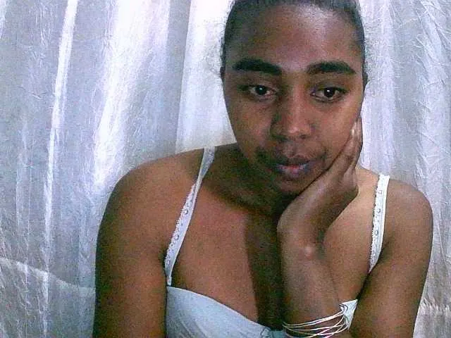 Live sex webcam photo for goodgirl #276658565