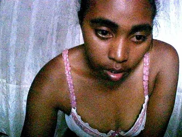 Live sex webcam photo for goodgirl #276695639