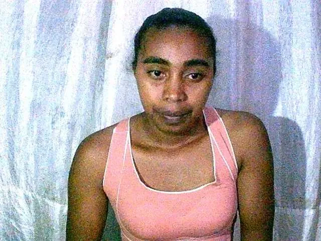 Live sex webcam photo for goodgirl #276722572
