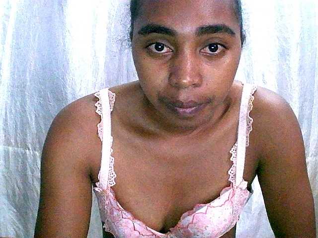 Live sex webcam photo for goodgirl #277156737