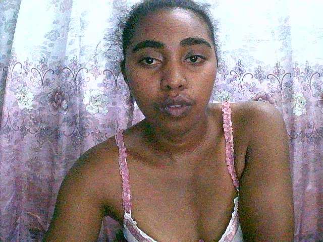 Live sex webcam photo for goodgirl #277214787