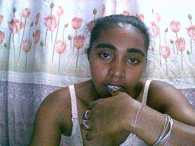 Live sex webcam photo for goodgirl #277696517