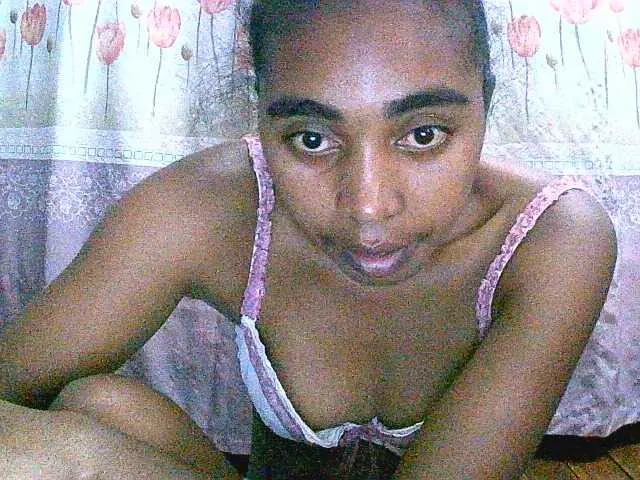 Live sex webcam photo for goodgirl #277769772