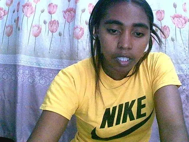 Live sex webcam photo for goodgirl #277873902