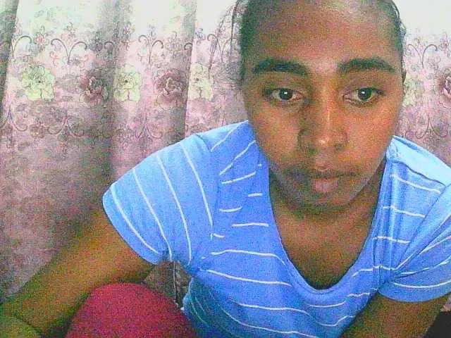 Live sex webcam photo for goodgirl #291178417