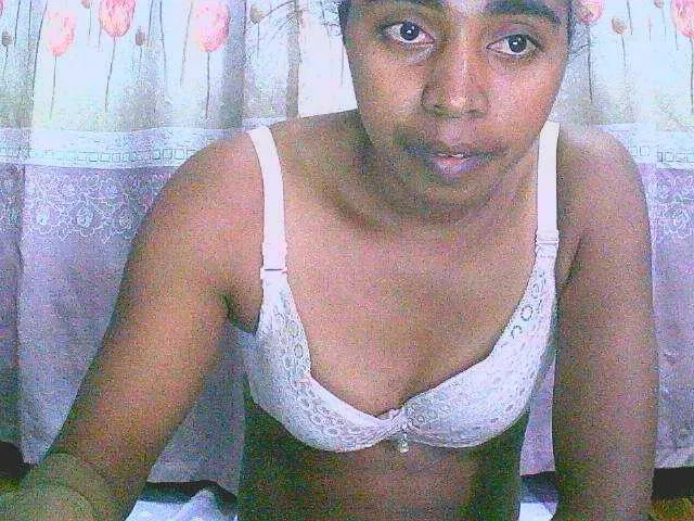 Live sex webcam photo for goodgirl #291383953