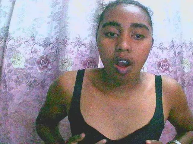 Live sex webcam photo for goodgirl #291925758