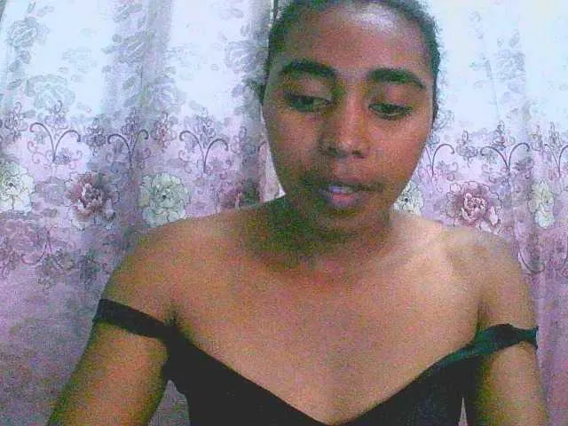 Live sex webcam photo for goodgirl #292040951