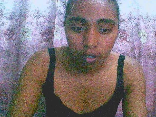 Live sex webcam photo for goodgirl #292054738