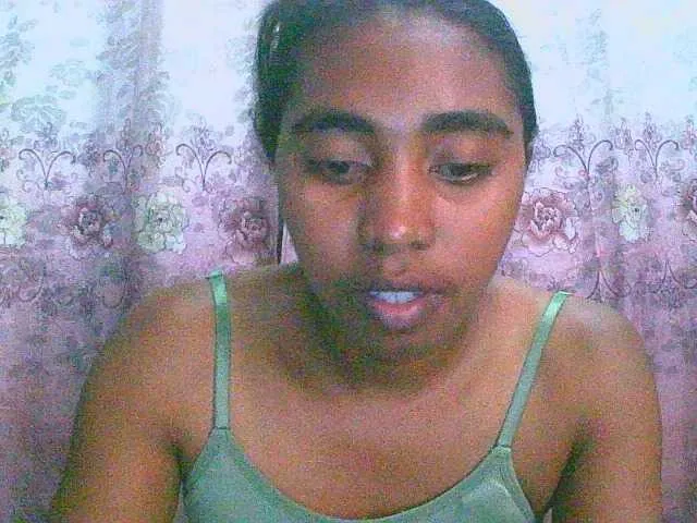 Live sex webcam photo for goodgirl #292087972