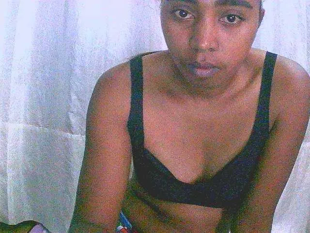 Live sex webcam photo for goodgirl #292119320