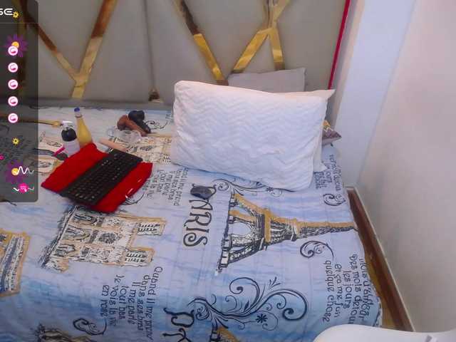 Live sex webcam photo for goodwhoree #276509256