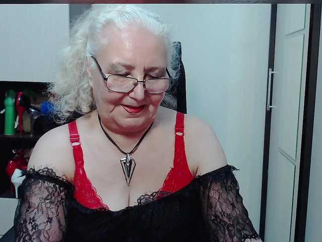 Live sex webcam photo for grannywants #289327767