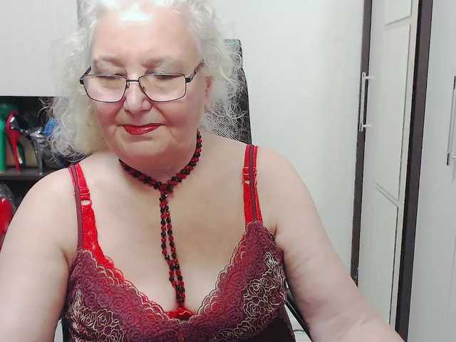 Live sex webcam photo for grannywants #290186421