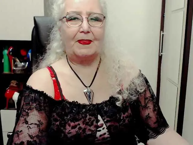 Live sex webcam photo for grannywants #290732103
