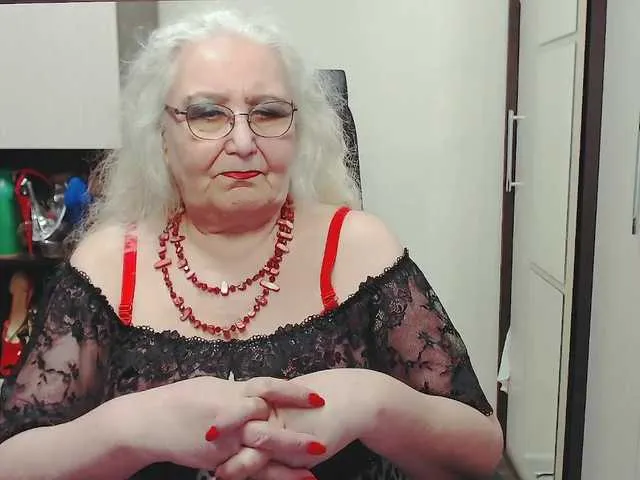 Live sex webcam photo for grannywants #291072404
