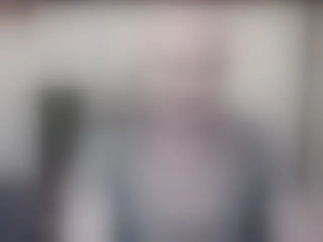 Live sex webcam photo for grannywants #292378353