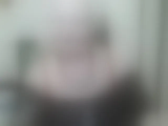 Live sex webcam photo for grannywants #293407837