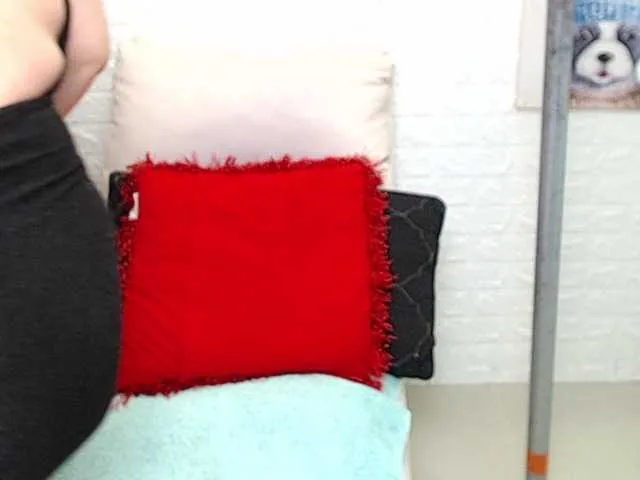 Live sex webcam photo for grecymendez1 #274466448