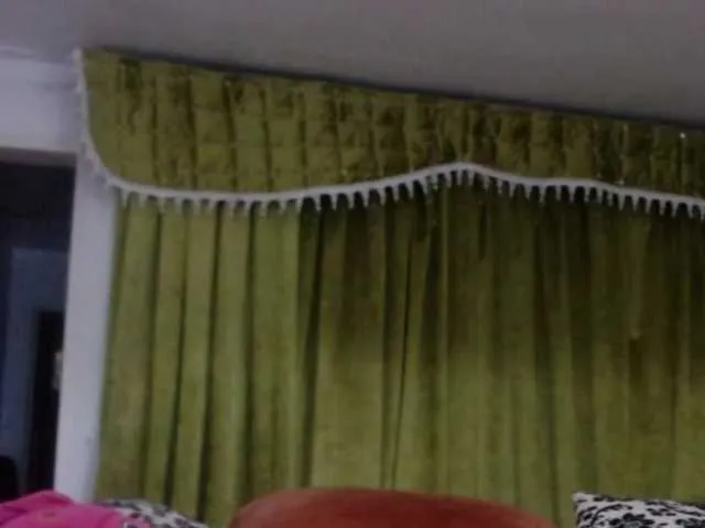 Live sex webcam photo for grettajames #291631784