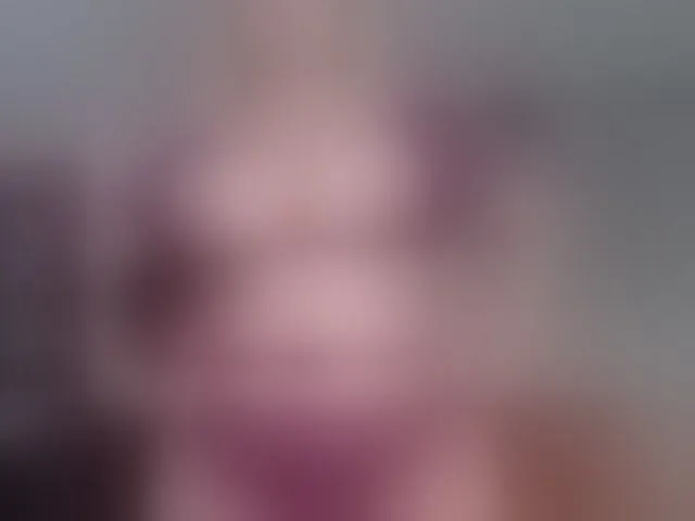 Live sex webcam photo for grettajames #293049156