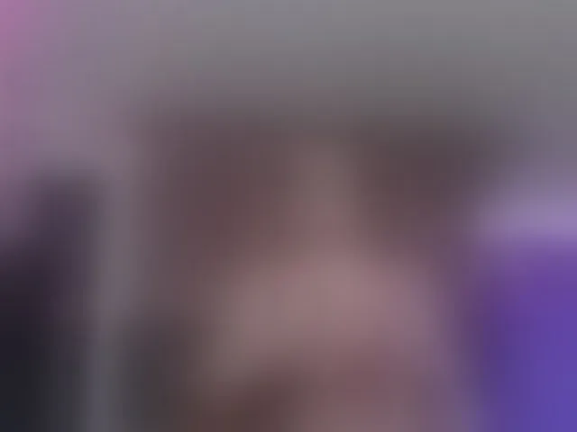 Live sex webcam photo for grettajames #294103631