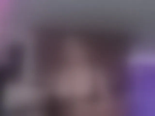 Live sex webcam photo for grettajames #294216548