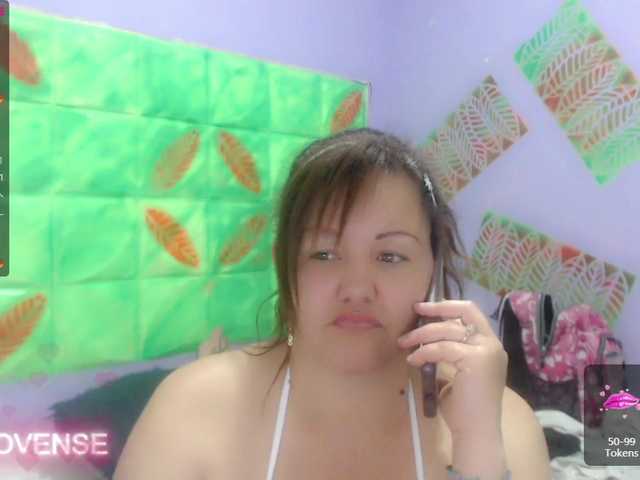 Live sex webcam photo for greysihot #273348982