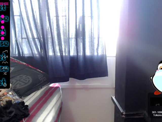 Live sex webcam photo for greysihot #273889612