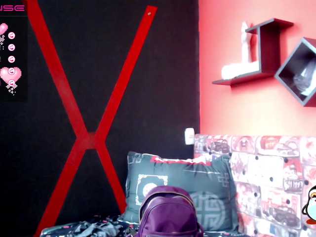 Live sex webcam photo for greysihot #274435350