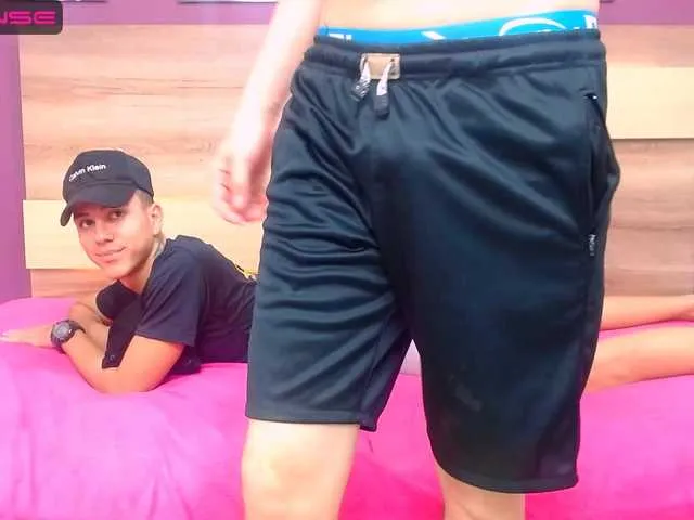 Live sex webcam photo for gropinghot #276009098