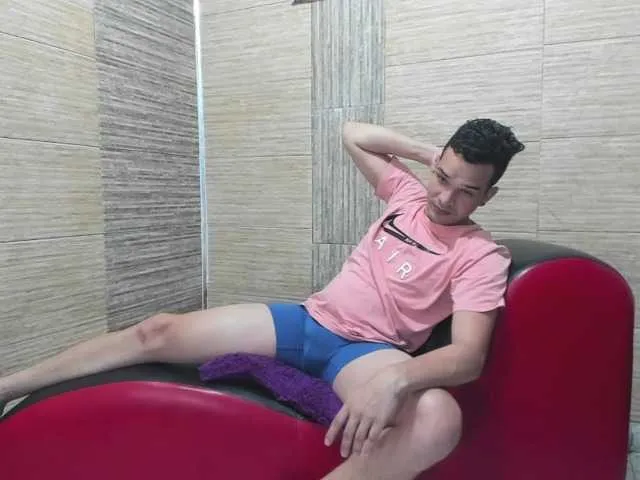 Live sex webcam photo for groupfull22 #273780209