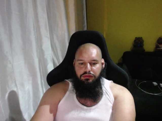 Live sex webcam photo for guessswho24 #291134383