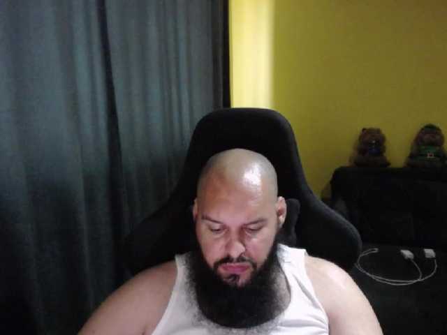 Live sex webcam photo for guessswho24 #291229543