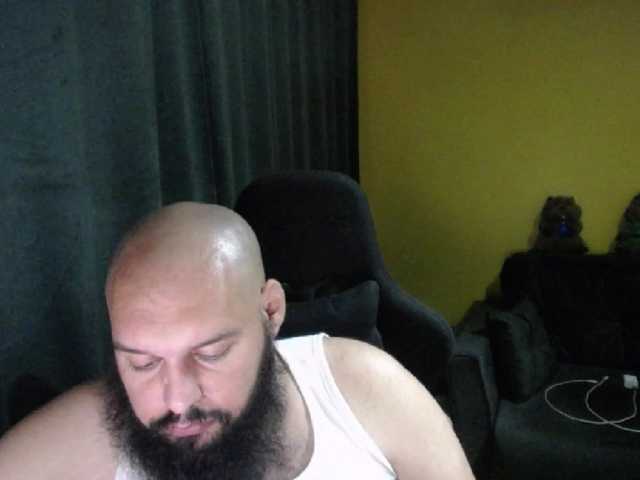 Live sex webcam photo for guessswho24 #291295798